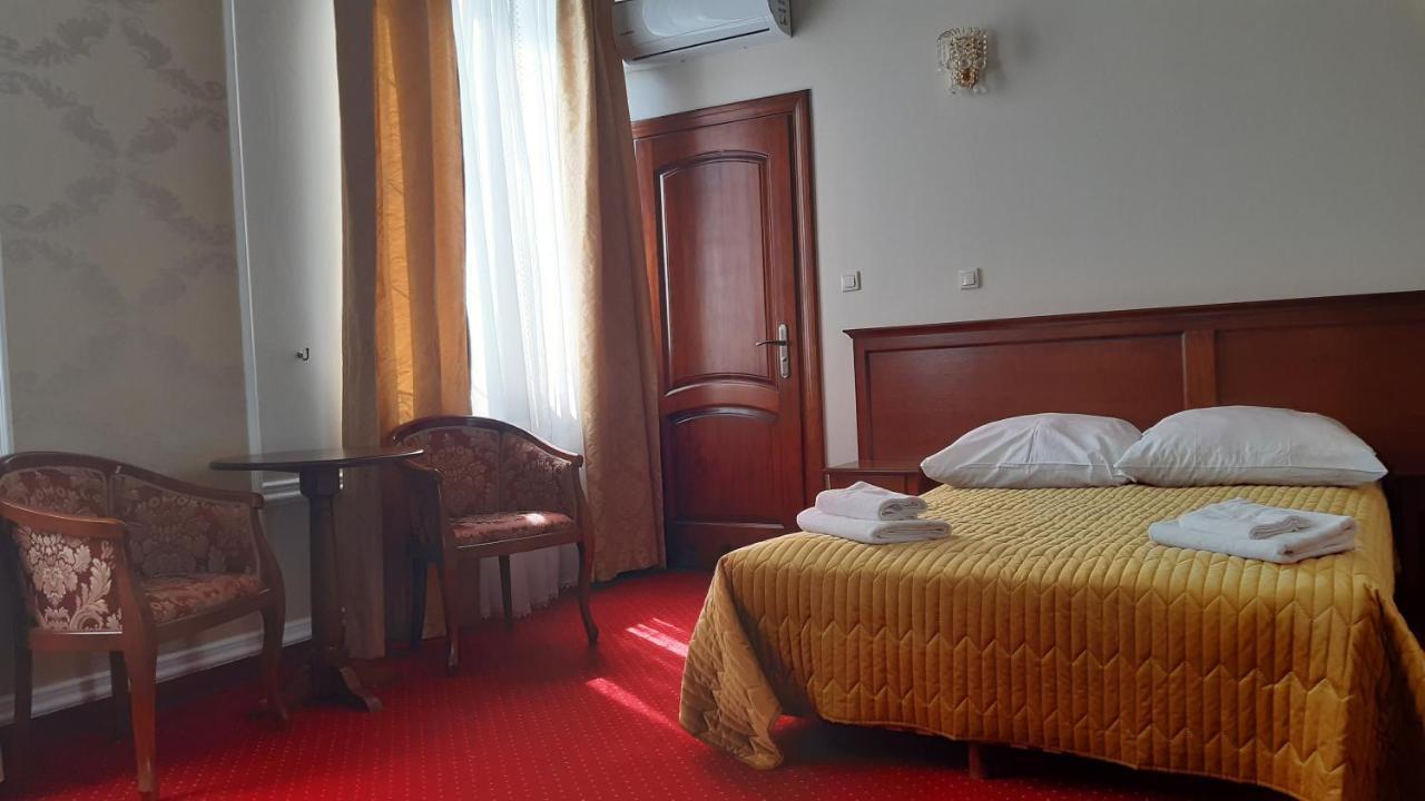 Dworek Vesaria Lublin Exteriér fotografie